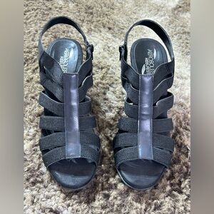 Aerosoles Heelusion Black Elastic Side Zip 2" Heels sz 10